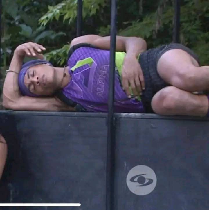 Zambrano viendo a eleazar en pista de aire.

#DesafioDelSigloXXI 
#DesafioDelSiglo