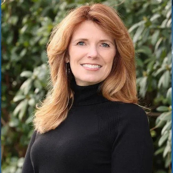 Congratulations to my friend and former fellow Clackmas Planning Commissioner <a href="/ChristineDrazan/">Christine Drazan</a>.
Now SENATOR Drazan!