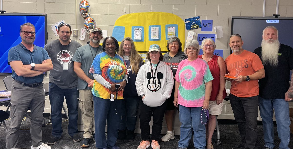 Friendship Elem. tweet media