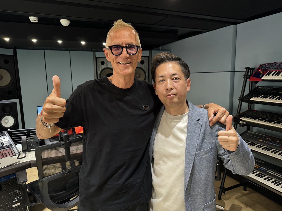 Mauro Farina氏
彼の作品が無ければ今の自分は音楽に携わって無かったと思います。

彼の残した偉大なる功績と名作の数々、そしてその人生の軌跡を決して忘れる事なく、後世に紡いでいきます。

どうか安らかに。
謹んでお悔やみ申し上げます。