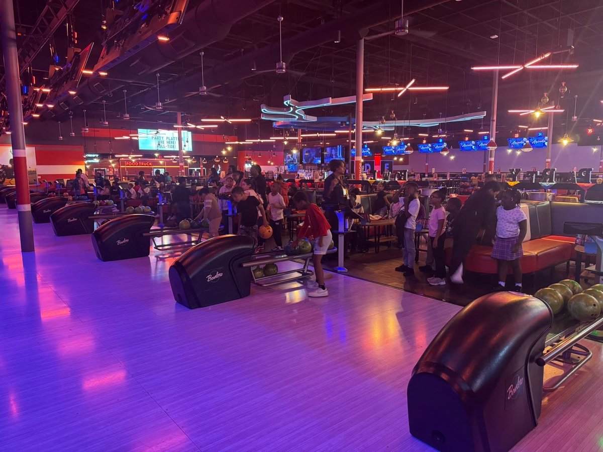 Today was TOTALLY AWESOME! Principal Huff ensured that students were recognized for their academic achievements on the spring ACAP assessment. The students had an enjoyable day at Bowlero- games, good food and drinks! 6th graders from Westlawn were also included! <a href="/TCSBoardofEd/">T🍏S Board of Ed</a>