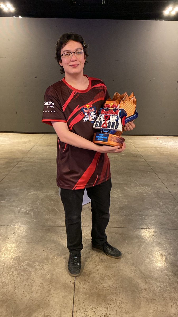 KRÜ mizu tweet media