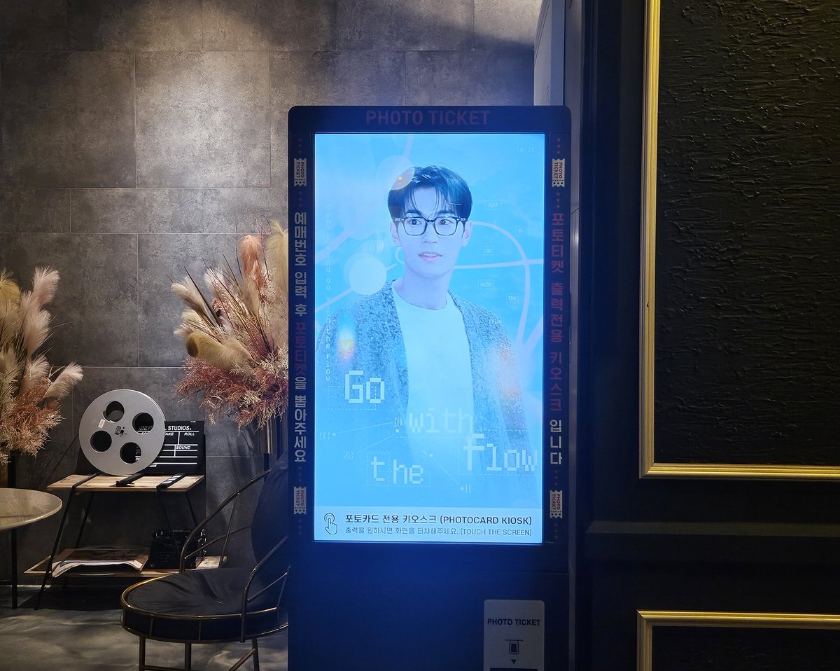 indwell931028's tweet photo. 𝟤𝟢𝟤𝟧 Happy 𝖲𝖾𝗈𝗁𝖺𝗆𝖣𝖺𝗒  

🎬롯데시네마 광고가 게재되었습니다 

▶️ 광고인증 EVENT 1 ◀️
✔️ - 10.30.Thu 
✔️해시태그와 함께 X에 후기 남기기
✔️추첨을 통해 A3 아크릴 액자증정

⬇️이벤트 인증 해시태그 ⬇️
#박서함 #ParkSeoHam 
#Happy_Seoham_Day 
#go_with_the_flow_흐름은_서함이의것