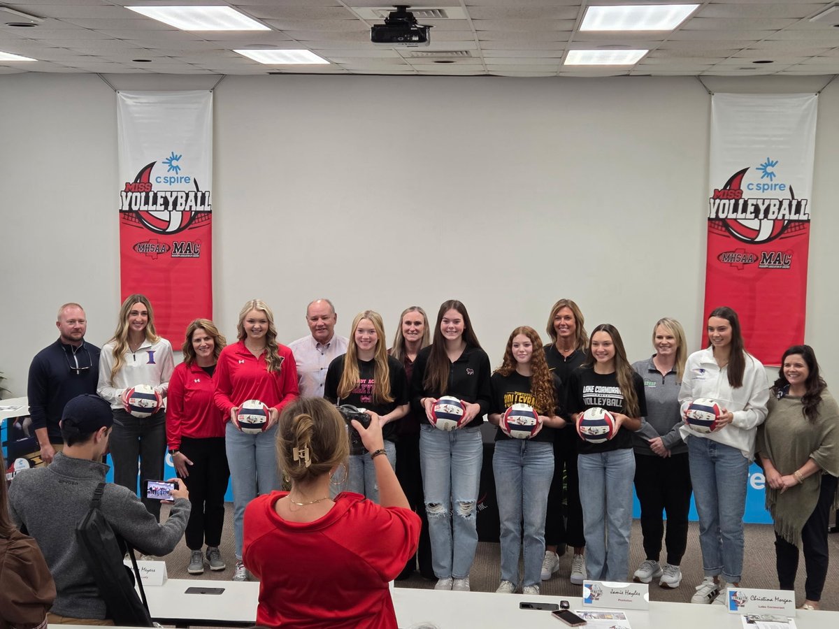 Today the MHSAA, MAC and CSpire honored the 2025 CSpire Miss Volleyball Class!  Very proud Junior Addison Cole was chosen as the 7A recipient!  It was an honor to celebrate these 7 athletes! <a href="/misshsaa/">MISSHSAA</a> <a href="/MACoaches/">Mississippi Association of Coaches</a> <a href="/CSpire/">C Spire</a>