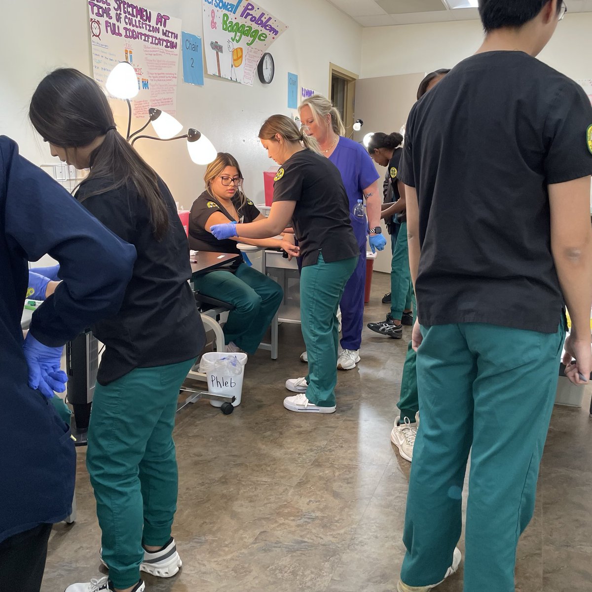 Midland_ISD's tweet image. We are #MISDProud to see the future of healthcare completing their first ‘sticks’ today! Our 12th grade Patient Care Tech students are growing their skills and building confidence!💉🩸
#CTE #StudentExperience #ExcellenceInAction