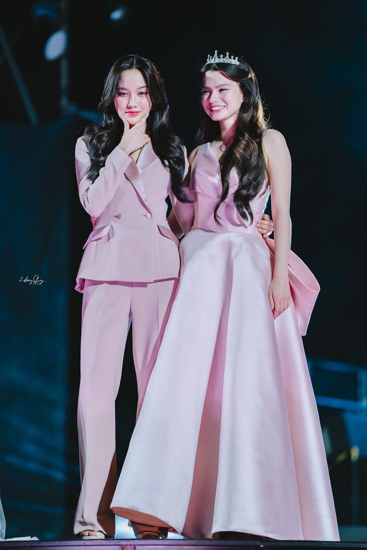H_B_KYE's tweet image. ติดแอ๊คแล้วไง 
หรือจะให้ติดเธอป่ะหล่ะ..
หมวดลมไม่ได้พูด
#srchafreen #beckysangels
#ฟรีนเบค #FreenBecky