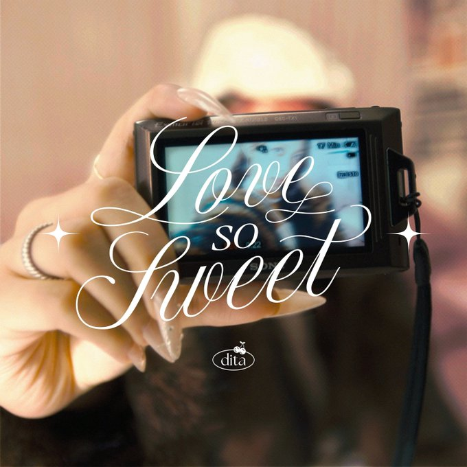 akuratco's tweet photo. Dita Karang eks Secret Number merilis debut solonya, "Love So Sweet". 

Dara ayu kelahiran Yogyakarta ini dikenal sebagai idola K-Pop pertama  asal Indonesia yang menembus industri hiburan Korea Selatan.

#Dita siap memulai babak baru, usai lima tahun berkarier bersama Secret Number.