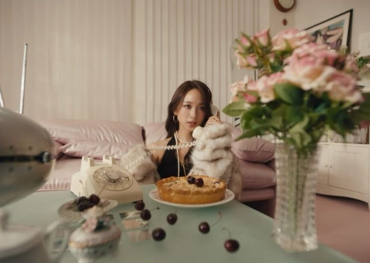 akuratco's tweet photo. Dita Karang eks Secret Number merilis debut solonya, "Love So Sweet". 

Dara ayu kelahiran Yogyakarta ini dikenal sebagai idola K-Pop pertama  asal Indonesia yang menembus industri hiburan Korea Selatan.

#Dita siap memulai babak baru, usai lima tahun berkarier bersama Secret Number.