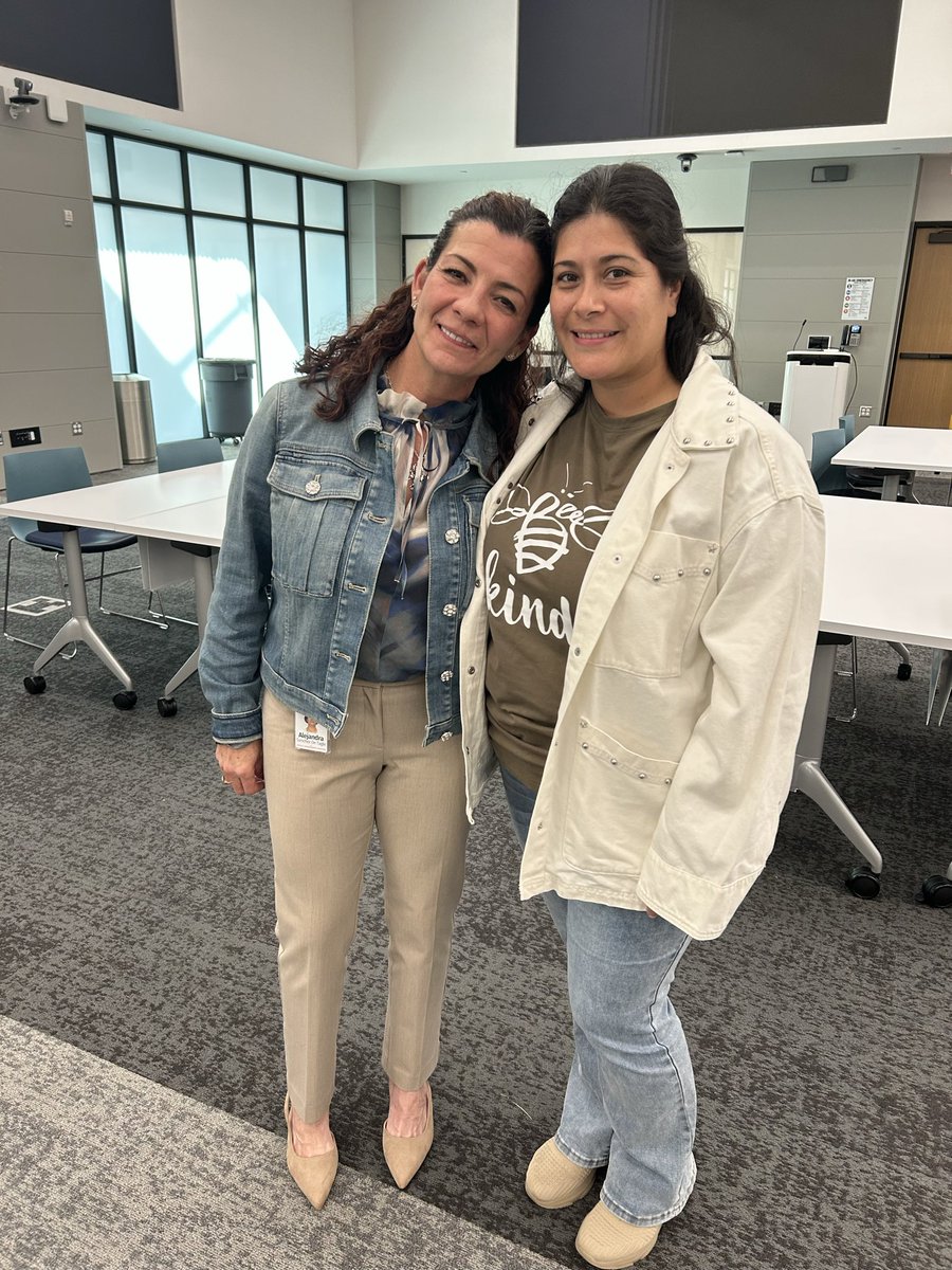 Ms. Barron, M.Ed. tweet media