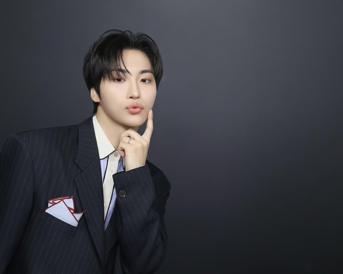 seonghwa source tweet media