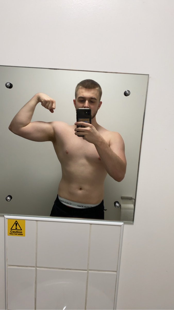 BBG | White tweet media