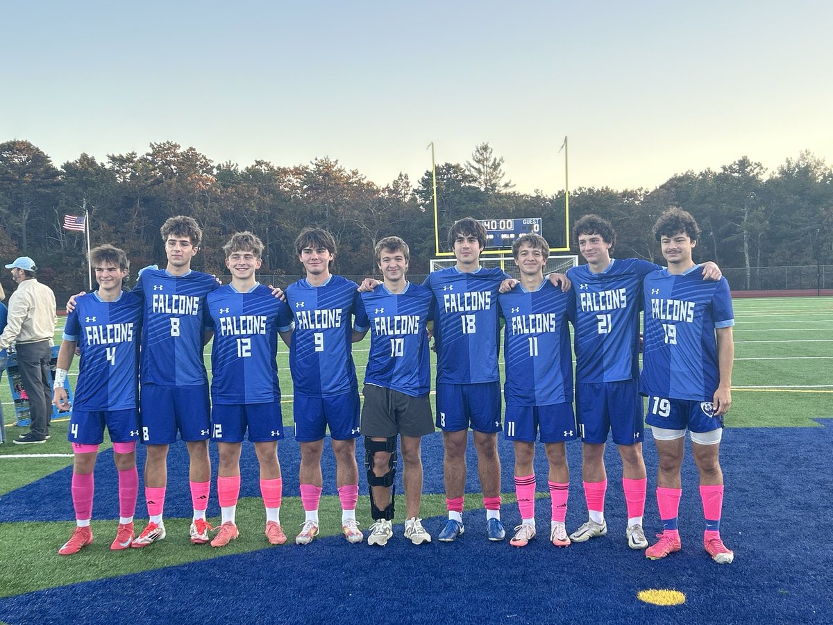 Thank you to our boys soccer seniors. A huge class of seniors that have  played together for many years. Still a tournamnet run in this group.  Greyer Davis, Hayden Ruthven, Rory Glen,