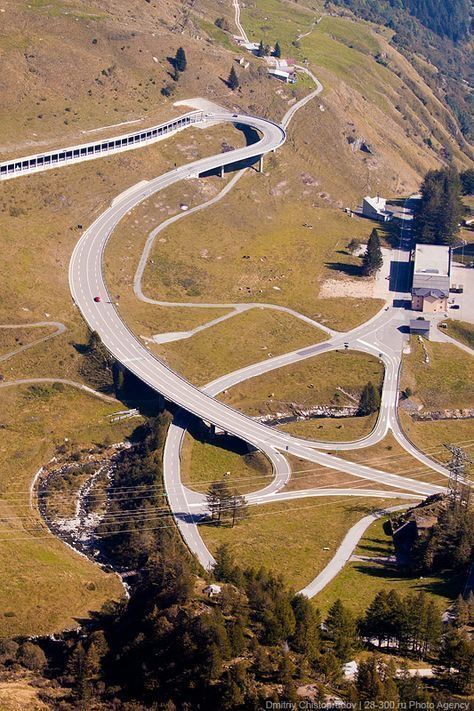 DonsenWorld's tweet image. #gamemap #roaddesign #UnrealEngine #BIM 
Using RoadMate to reconstruct the Gotthard Pass alignment #game #CAD