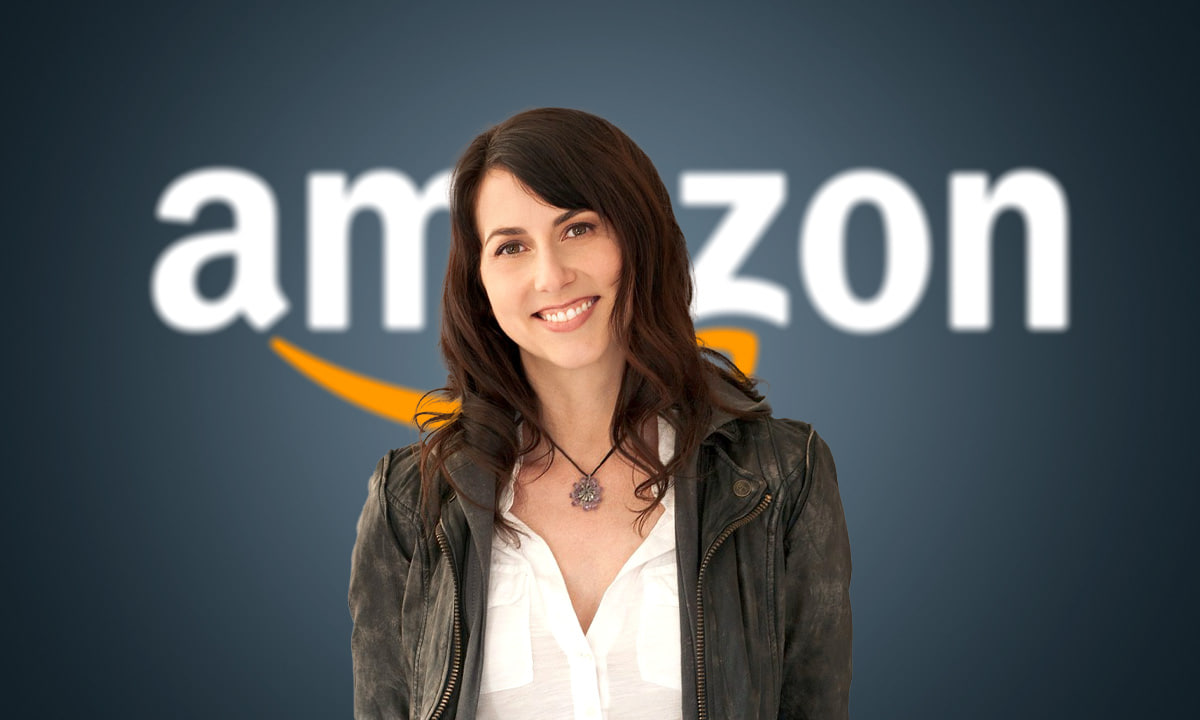 MacKenzie Scott acaba de vender casi la mitad de sus acciones en Amazon. Desde su divorcio de Jeff Bezos, ha canalizado 19 000 millones de dólares hacia más de 2 000 organizaciones que promueven la educación, la equidad racial, la inclusión y la vivienda digna.

Aunque no tiene