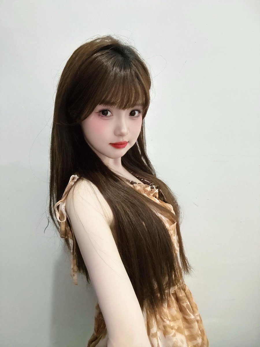 SINGpics's tweet photo. 251023 linhui douyin
"Honey, first place again"
 #林慧 #sing女团 https://t.co/kwEVLZ0Zo0