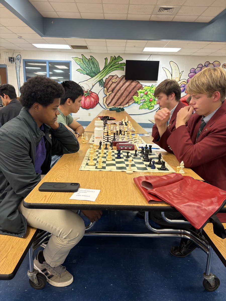 BHS CHESS: Tonight, Malik Hughes delivered another standout performance, winning both of his chess matches against Foley and Baldwin County and earning 2 team points and 36 individual points. Brandon Moore also picked up a key point for the Leopards.

Way to represent, Leopards!