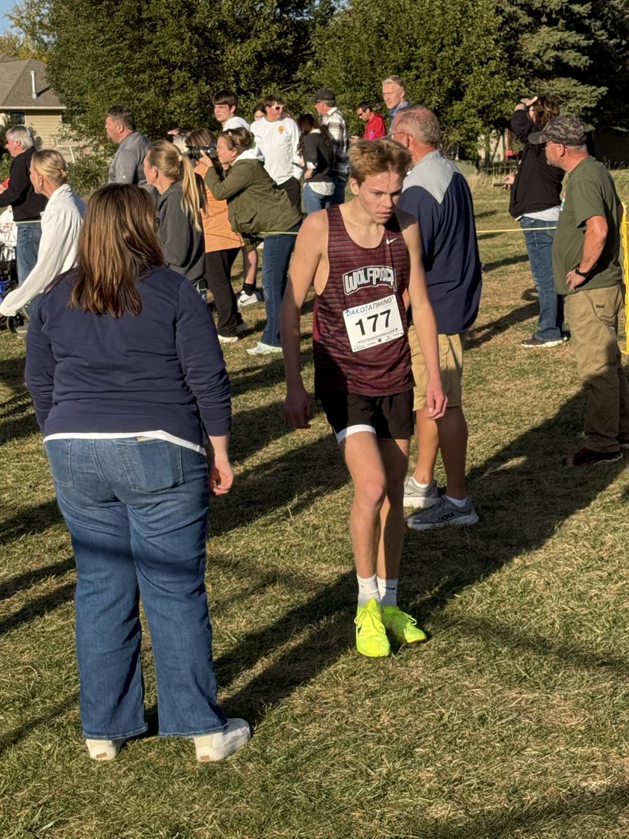 wolfpack_wc's tweet image. Ian Ten Napel 🔜 State Qualifying Meet Champion! #WolfpackEdge
Congrats Ian, Coach Bierma, Coach Van Den Top, & team! A great day for the Pack!! 🐺🏃