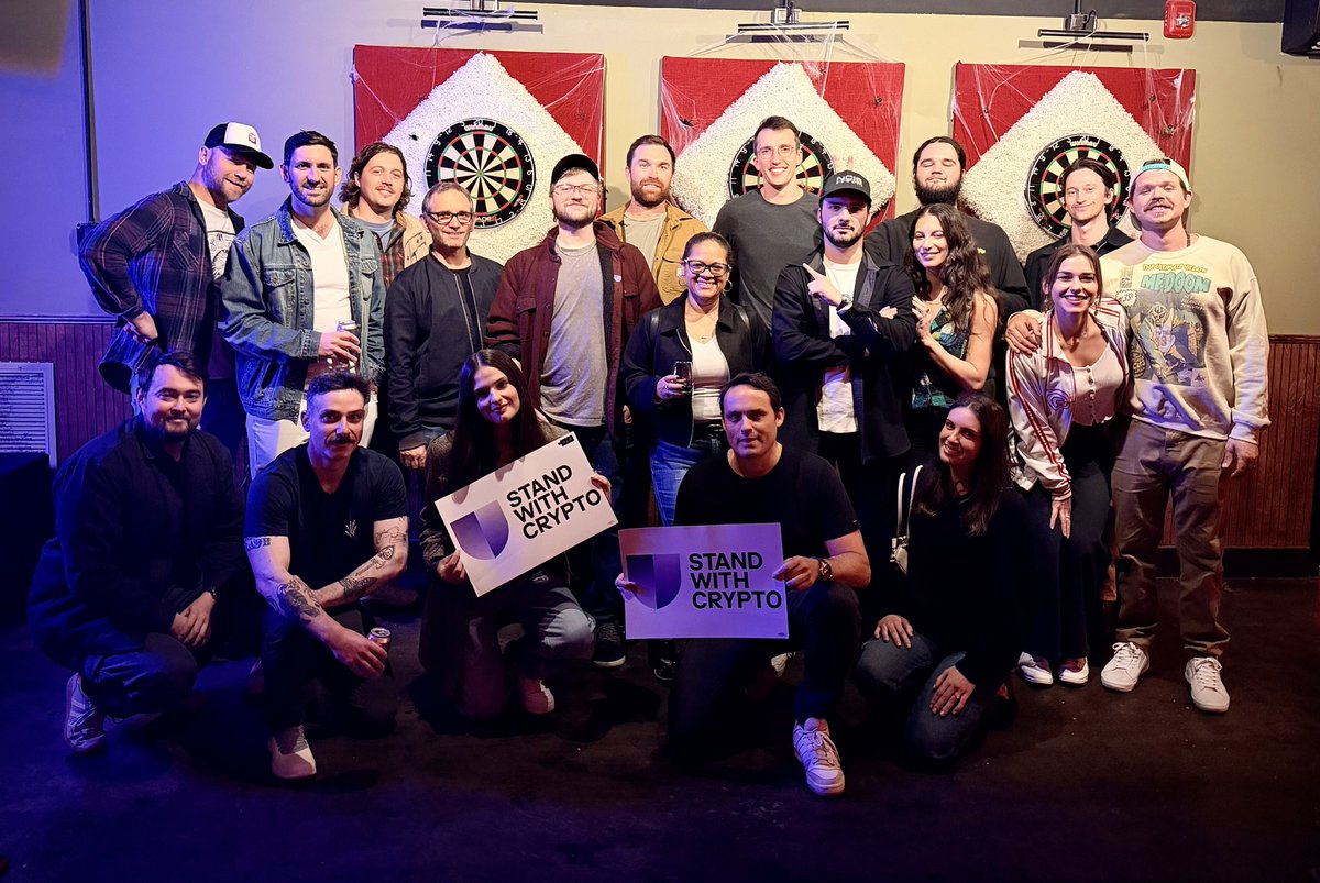 Neon blazing, bass thumping, and the wildest crypto crew in the 615. NashvilleDegens threw down harder than ever.
@StandWithCrypto brought the fuel, we brought the fire. This is how Music City does Web3!