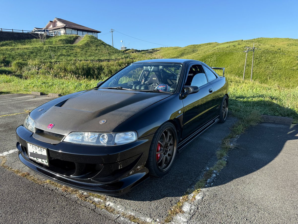 SDIx2's tweet photo. #愛車の好きな部分を貼ってね

エアロと運転席とエンジンルーム。 https://t.co/GFLTMsebav