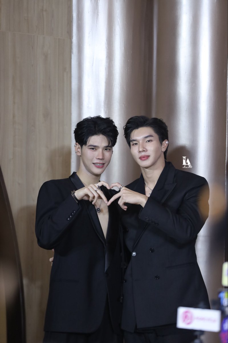 Long_Arm78's tweet photo. มีใจไม่เหมือนเม็ม เพราะชอบเธอเต็มๆ..คาราเบล
ℍ𝕒𝕡𝕡𝕪 𝔽𝕣𝕚𝕕𝕒𝕪 💙🦋🌊 

#Longlee #Armchaiyapat 
#Longarm #หล่งอาร์ม 
#kongthupartist 
#DoctorsMine 
#หมอน่ารักคนนี้เป็นของผม https://t.co/6DQYRdoUQH