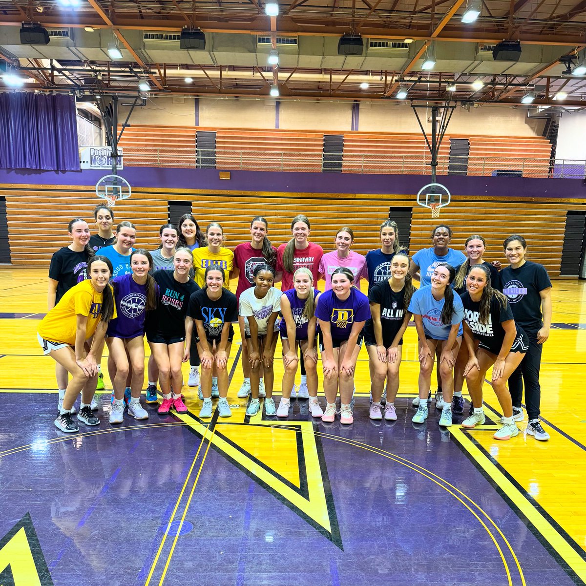 Detailed Basketball tweet media