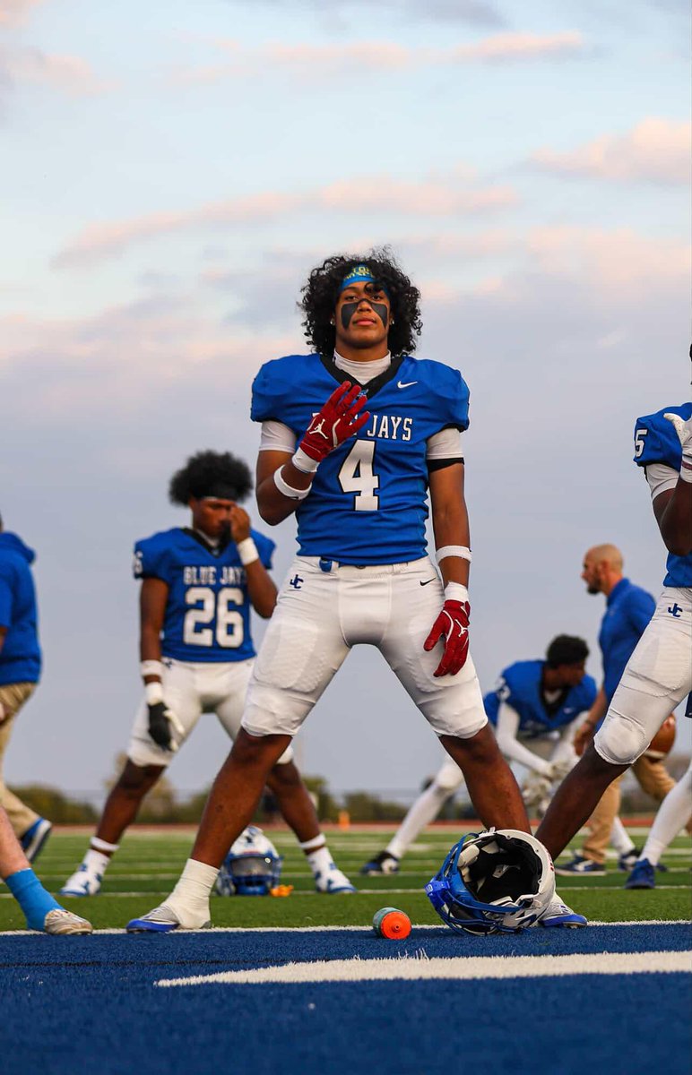 Bet the over! #jcproduct #cuatro #thetapetalks 📈📈📈 #gojays #protectthenest 🪺🪺🪺