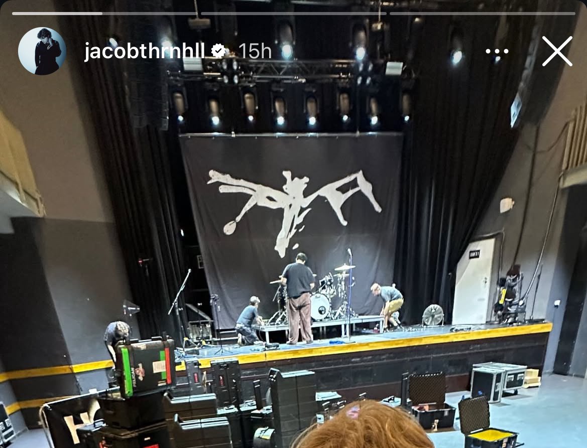 the forest final boss or thornhill stage backdrop