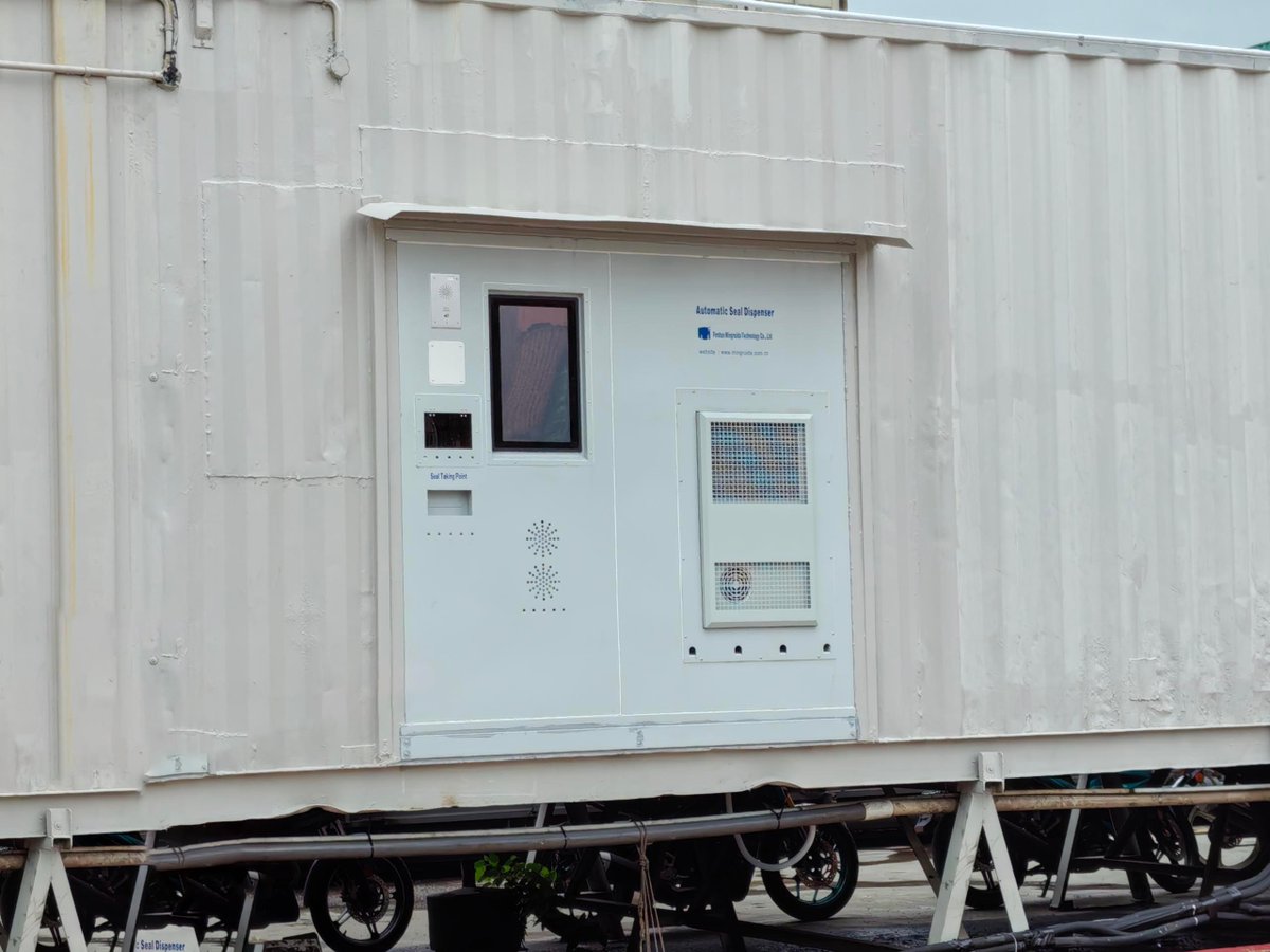 mingruida's tweet photo. 👏 MRD’s Automatic seal dispenser &amp; intelligent gate solution has been operated stably at Allied Container (Engineers &amp; Manufacturers) Pte Ltd, a leading logistics service provider in Singapore!

#containerdepot #intelligentgate #port #sealdispenser https://t.co/zG7LXStIgF