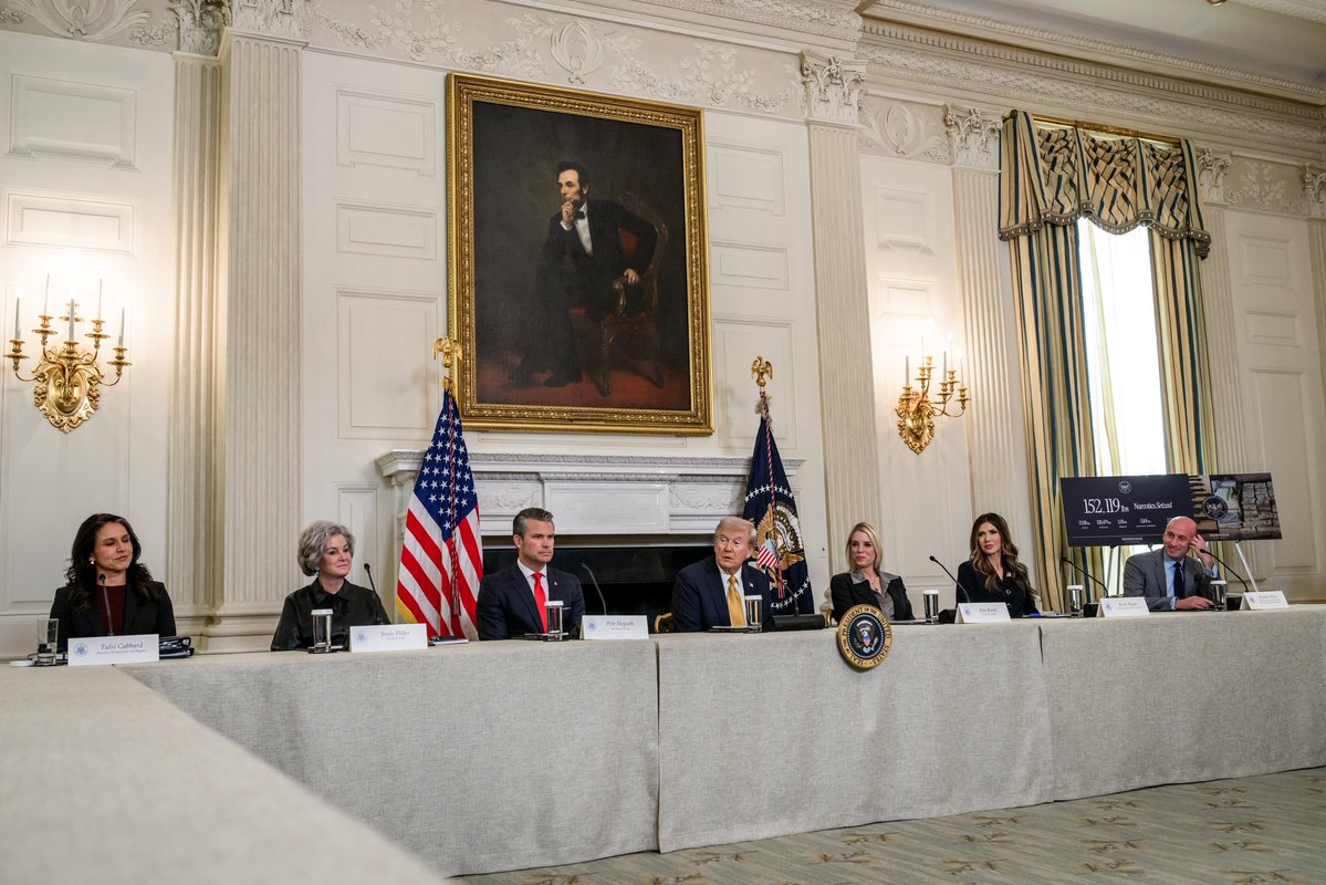 WhiteHouse's tweet image. The Unstoppable Team Making America Safe 🇺🇸
President Trump announced major milestones for the Homeland Security Task Force—launched on his first day back in office to relentlessly defend our nation at home and abroad.