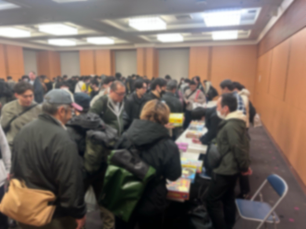 u_boadgame's tweet image. 【拡散希望】
2026/2/11（祝）開催予定
中古 ボードゲーム蚤の市 第3回

出展の募集は１週間後の10月31日20時まで

写真は第1回と第2回の会場の様子です

出展者募集中↓
small-light.com/boadgames/
#中古ボドゲ市