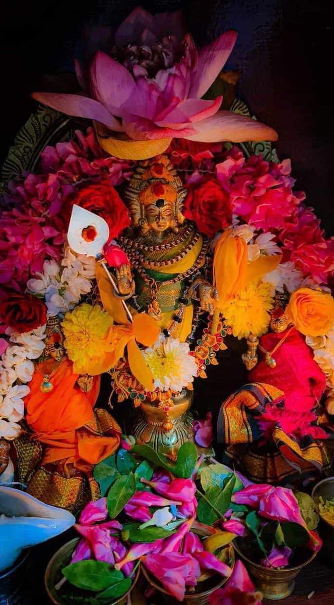 அனைவருக்கும் இனியநளாக அமையட்டும் 

#முருகா 🌸🙏
