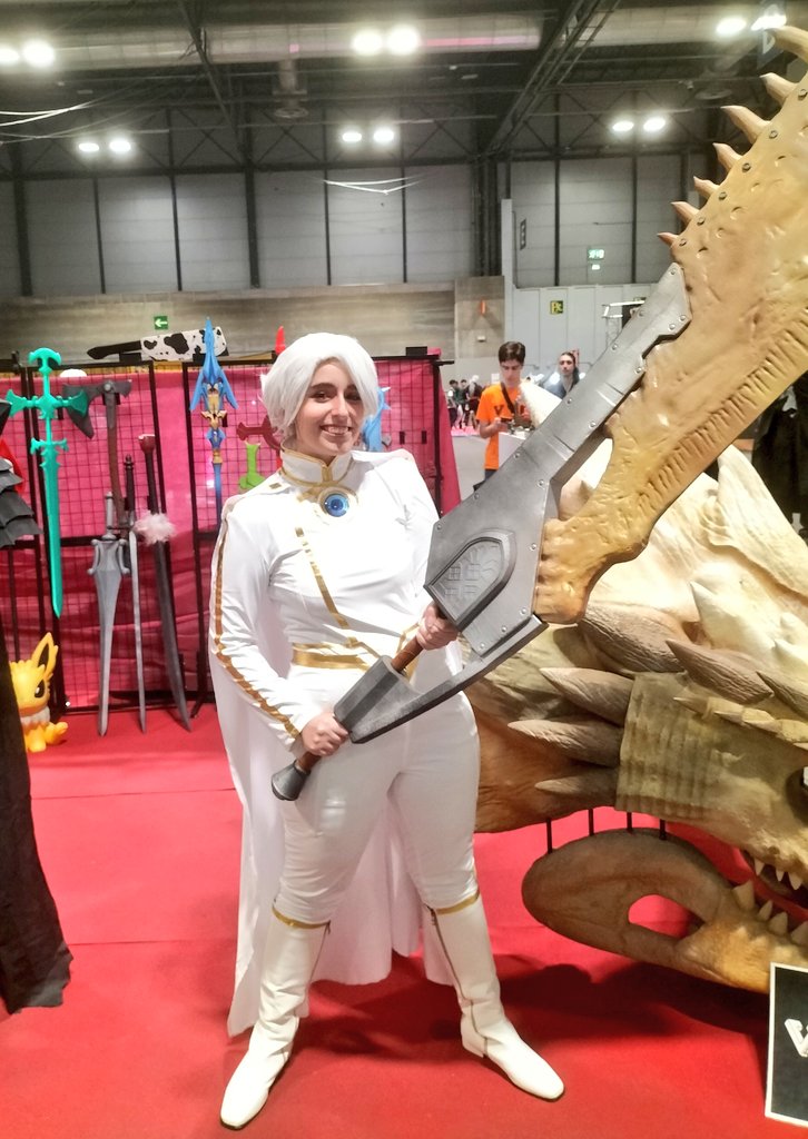 _SkyCoder's tweet image. "El Nice Monster Hunter no existe no puede hacerte daño"
El jodido Nice Monster Hunter
