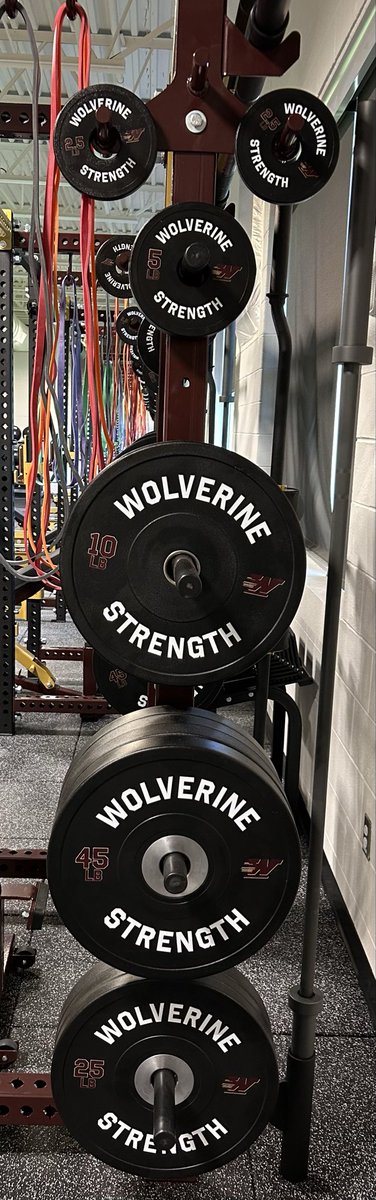 Williams Strength’s Woodruff High School facility is complete! What an awesome build. Strength Coach Ryan Thomas is one of the most dedicated/ passionate coaches that emphasizes detailed proficiency! And he loves Tsunami technology!
<a href="/hdabernethy/">David Abernethy 🇺🇸</a> 
<a href="/CoachThomas2727/">Ryan Thomas</a> 
<a href="/tsunamibars/">Tsunami Bar Sports</a>