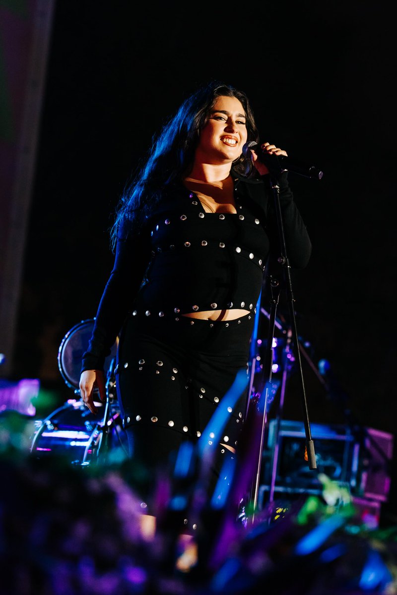Miami with <a href="/LaurenJauregui/">Lauren Jauregui</a> ❤️‍🔥

#iHeartFiesta Kick Off Party
📷: <a href="/casianoadrianna/">Adrianna</a>