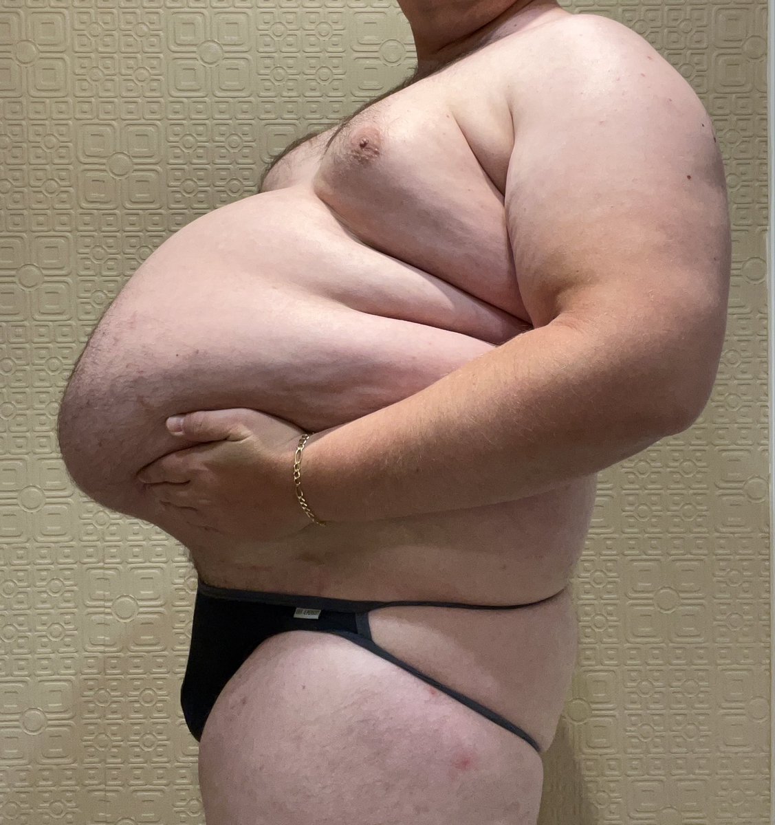 pettyheft tweet media