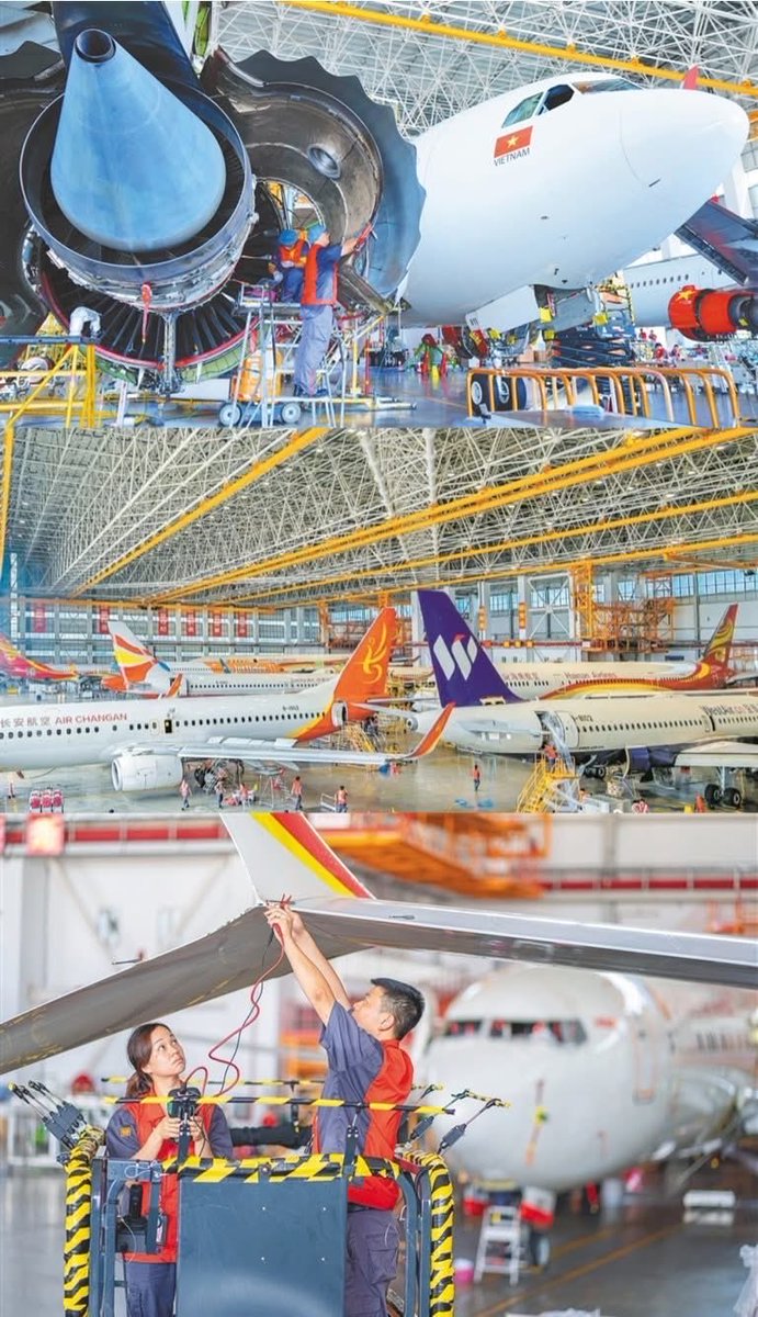 ShanghaiEye's tweet image. UPDATE: #China’s #economy was built on the #realeconomy, and its future also depends on it,” Zheng Shanjie, head of the National Development and Reform Commission - China’s top economic planner - referencing the section of the economy dedicated to the production of tangible…