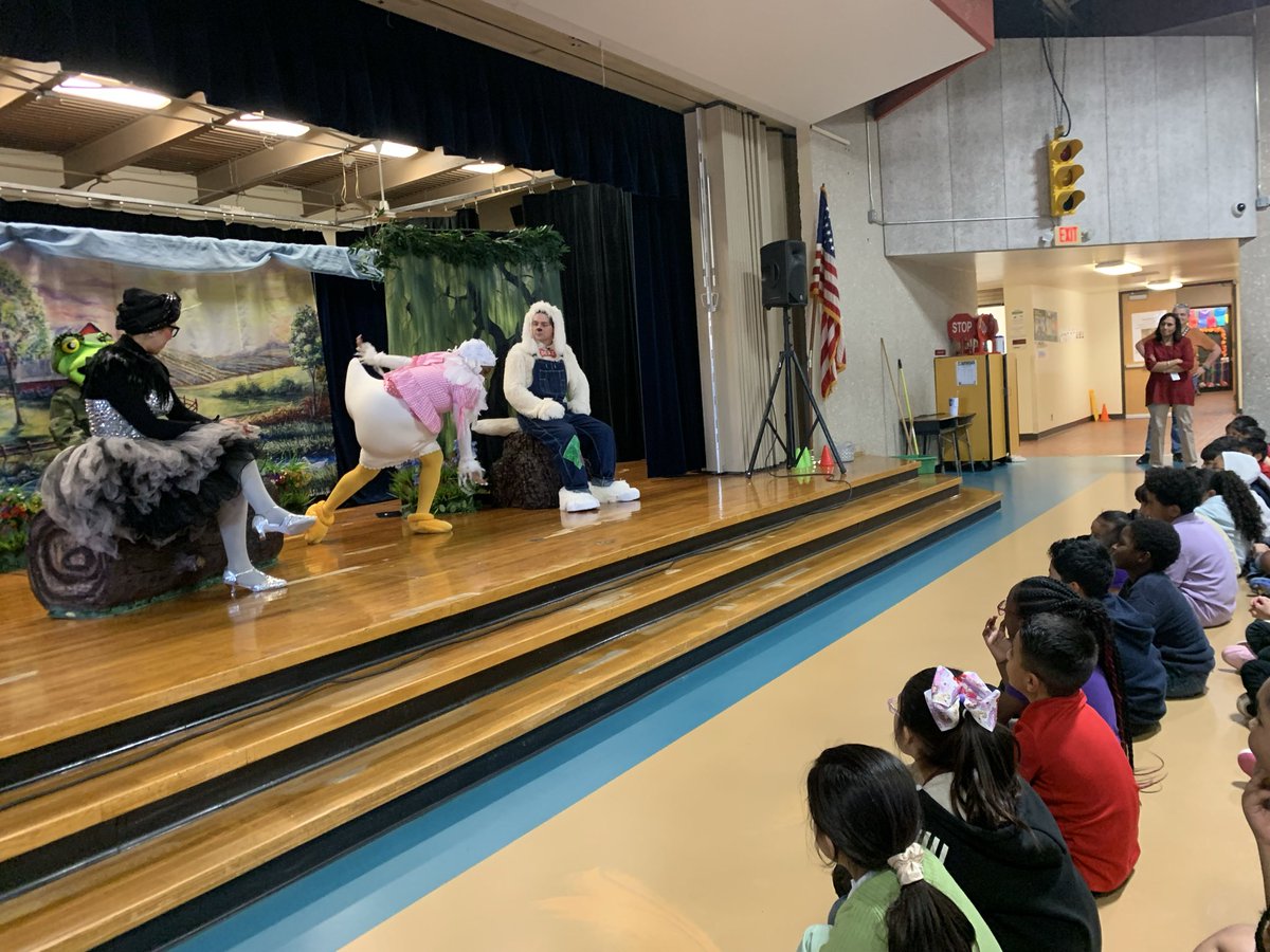 LILY WU (@mswu_) on Twitter photo Thank you Books Alive for the fun presentation. 3rd grade loved it! #PirateProud#AliefProud#WeAreAlief Thank you Books Alive for the fun presentation. 3rd grade loved it! #PirateProud#AliefProud#WeAreAlief