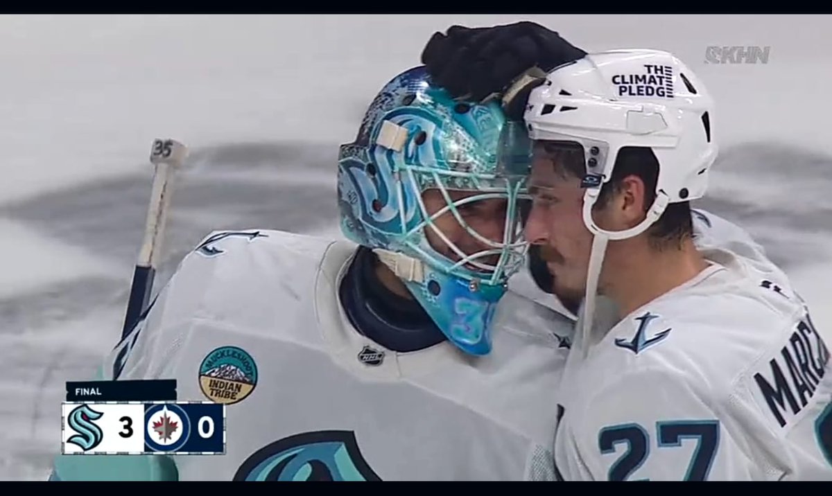 unodos_stress's tweet image. known goalie lover, mush marchment