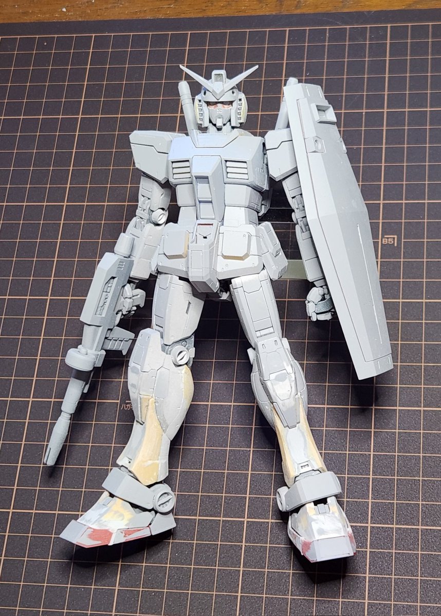 NEXT
…勢いで塗れば完成するんじゃないかと思ってる(･ω･)