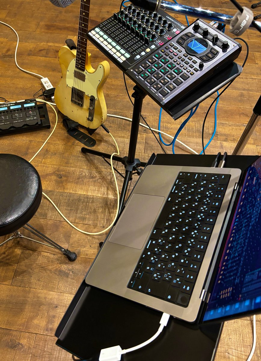 明日です👍
ミニマルで行くつもりでしたが全然ミニマルではない