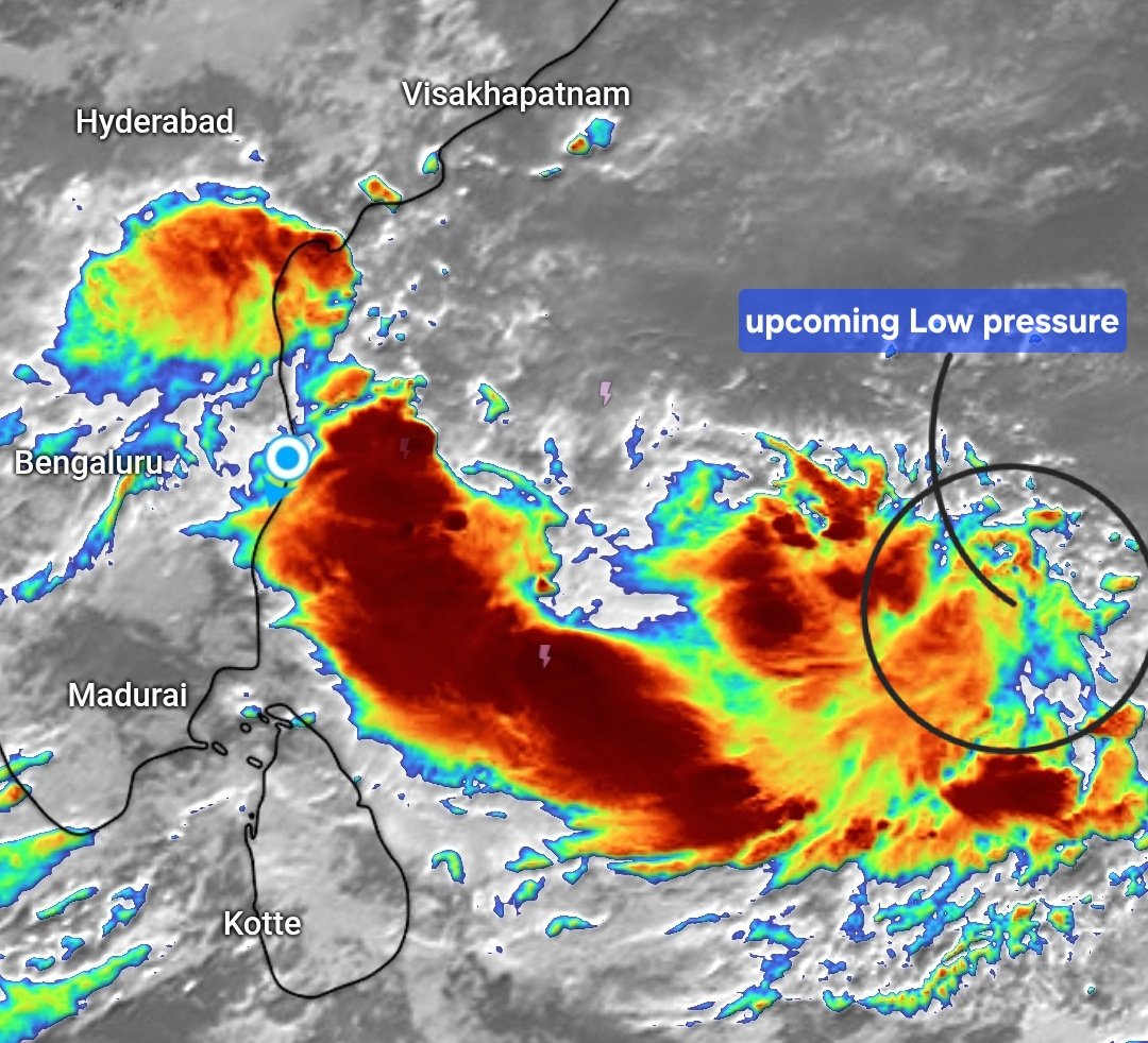 RainStorm_TN's tweet image. Upcoming low, on process. Likely to move West initially and WNW towards south coastal #AndhraPradesh and likely bring very heavy to extreme rains (200+mm in 24hrs) between #Nellore to #Machilipatnam during oct 26-29. 

Possibly it could become named system! - follow IMD. 

Based