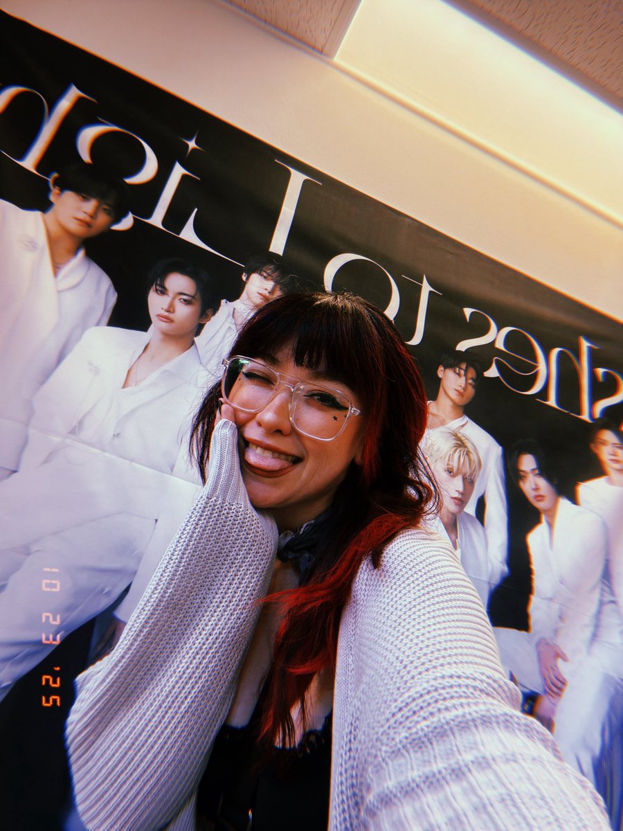 Took my normies to the kpop store today lol