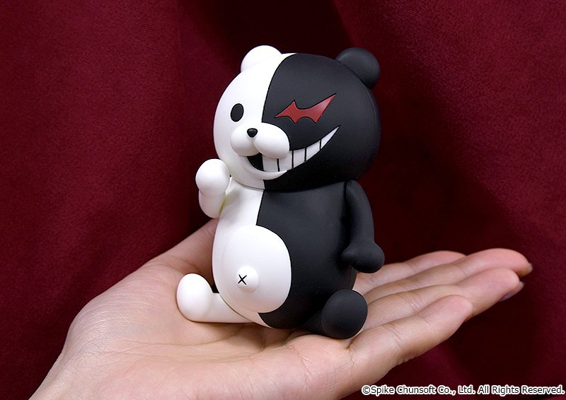 ぶたっくまさま まだら模様がかわいいシャラクちゃん🐷 #マイクロブタ #マイクロブタ