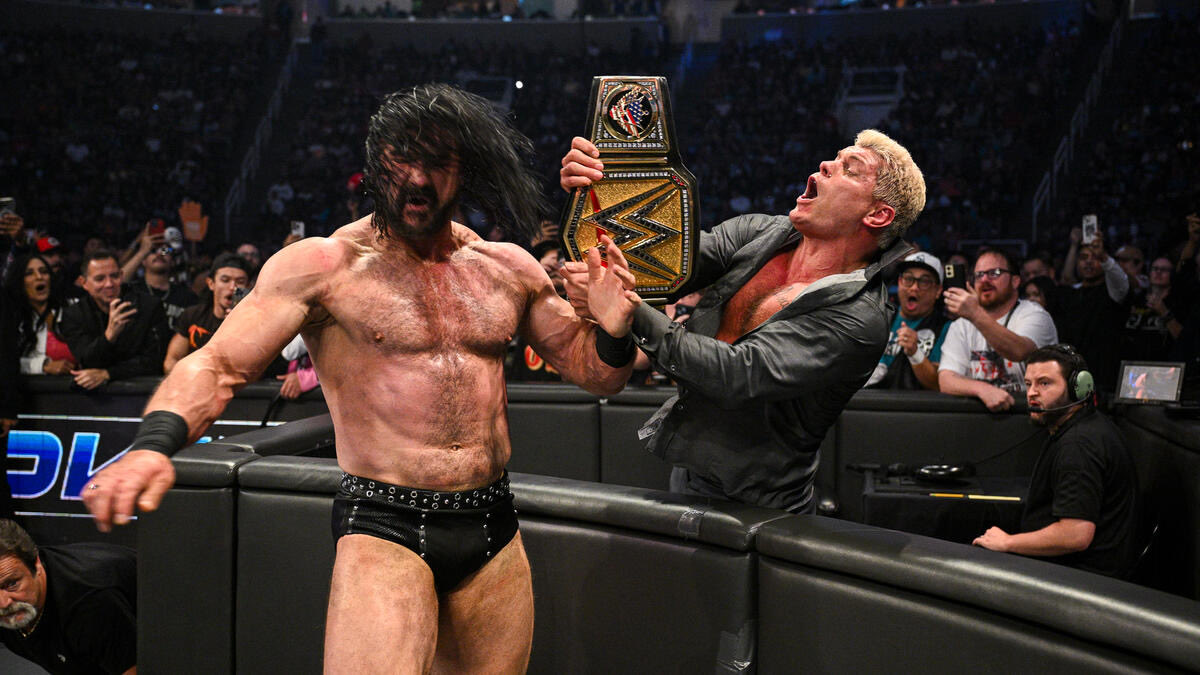 Scottie Hottie. 〢 NOT @DMcIntyreWWE tweet media