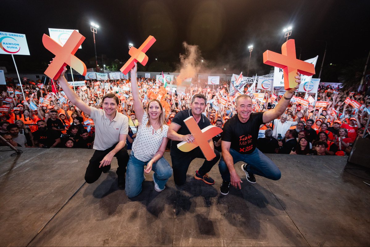 Terminamos esta campaña con orgullo y gratitud.

Lo hicimos escuchando, recorriendo y soñando junto a nuestra gente.

Porque todo lo que hicimos, lo que estamos haciendo y lo que viene es #XSanJuan🧡