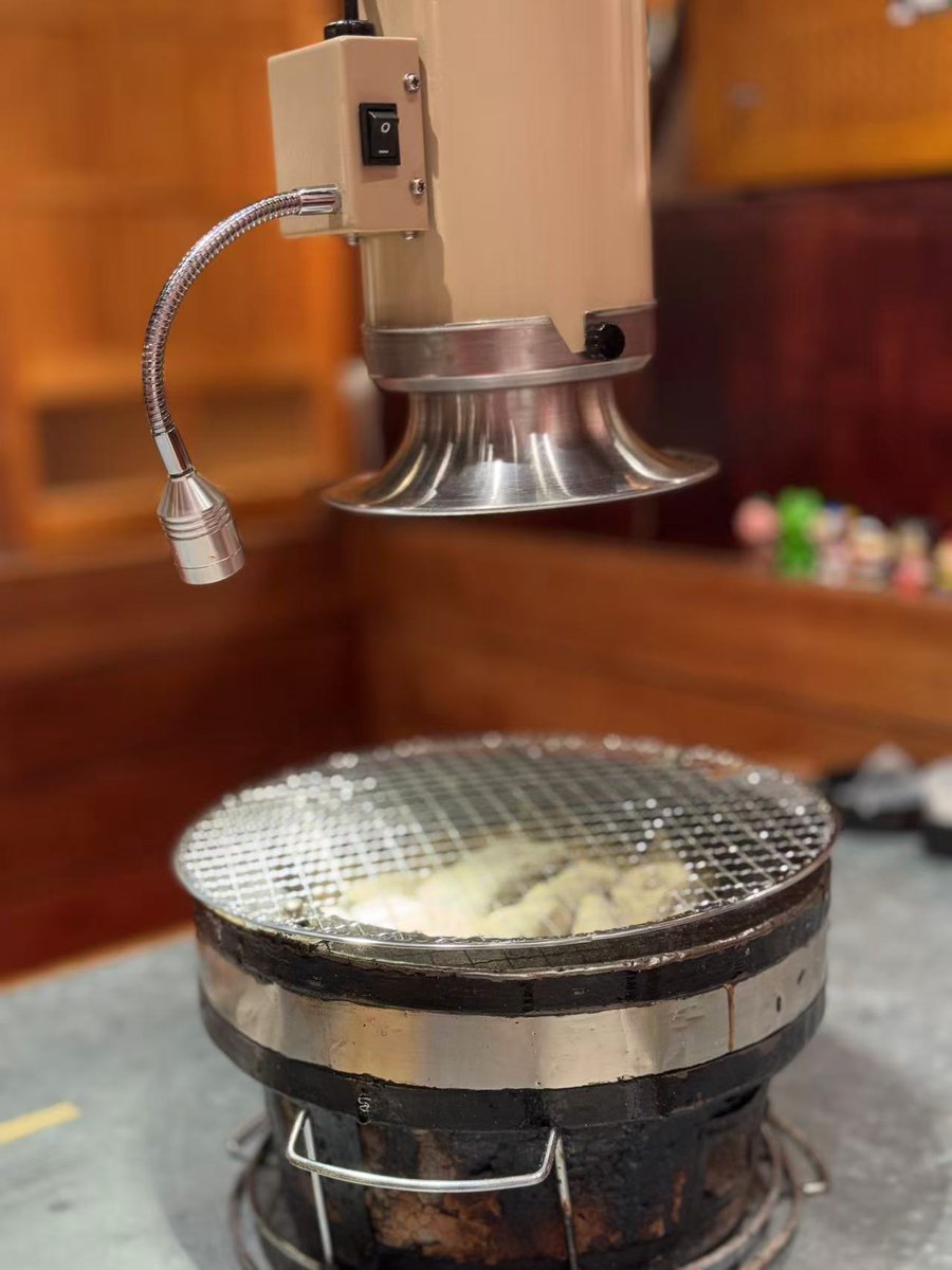 来馥家吃烤肉～
以前馥家吃肉的人好多好多，现在好方便，店多了，也可以来了就吃
#guiyang