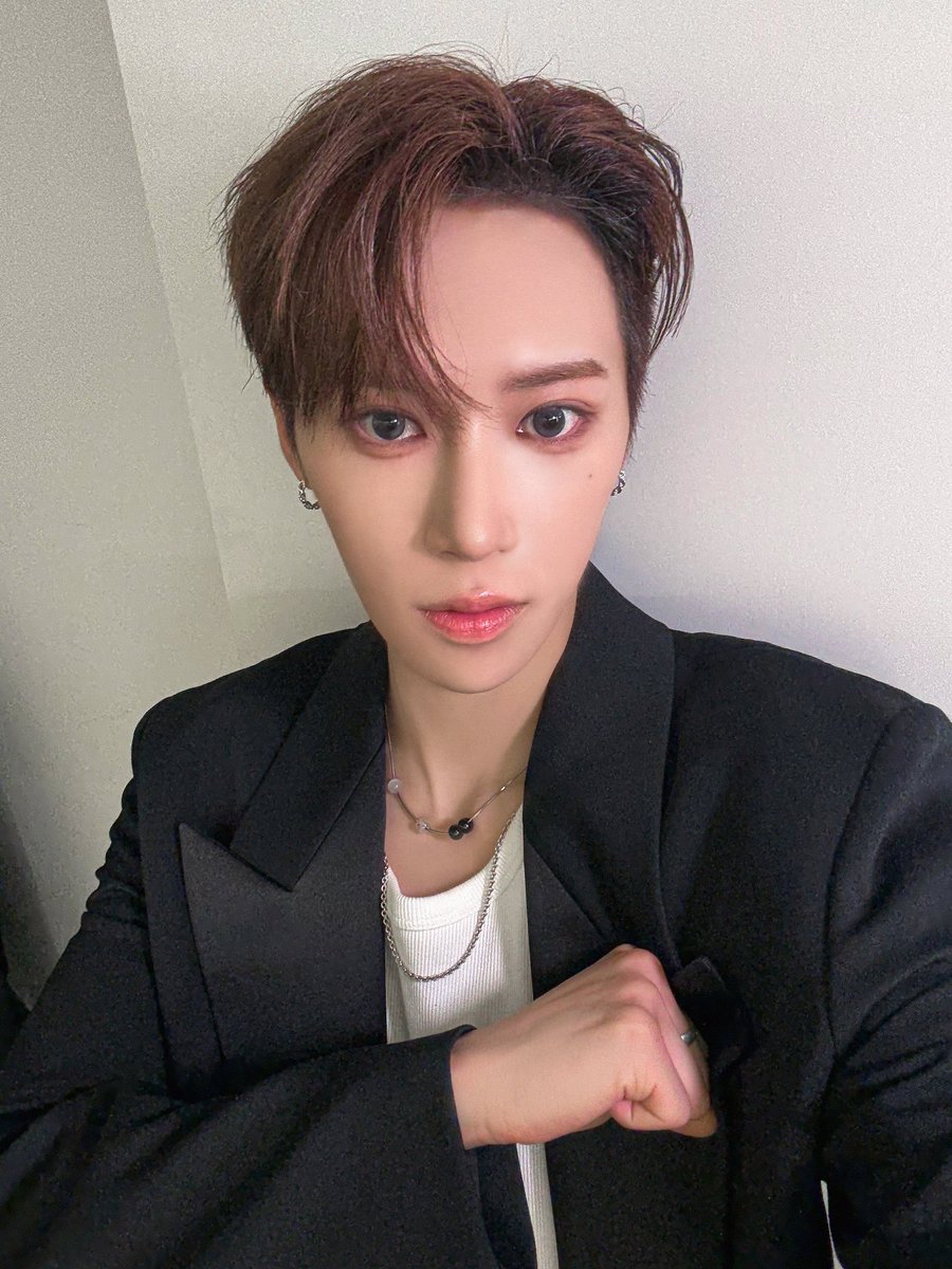 [📸] 251024 — 📂#ARNO

ALPHA DRIVE ONE X Update

ALPHA DRIVE ONE Global Official Fanclub Early Bird 모집 D-2

#ARNO #아르노 #장지아하오 #ZHANGJIAHAO #张家豪  #ALD1 #ALPHADRIVEONE