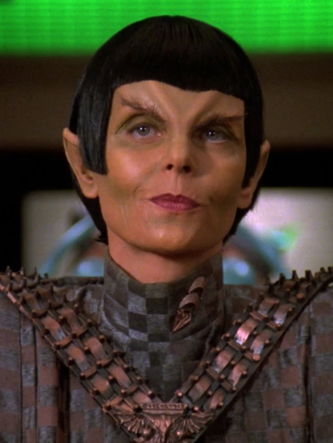 JDPooleII's tweet photo. @Geniustechw Why would anyone want to look like a Romulan? https://t.co/bYEBghGeZQ