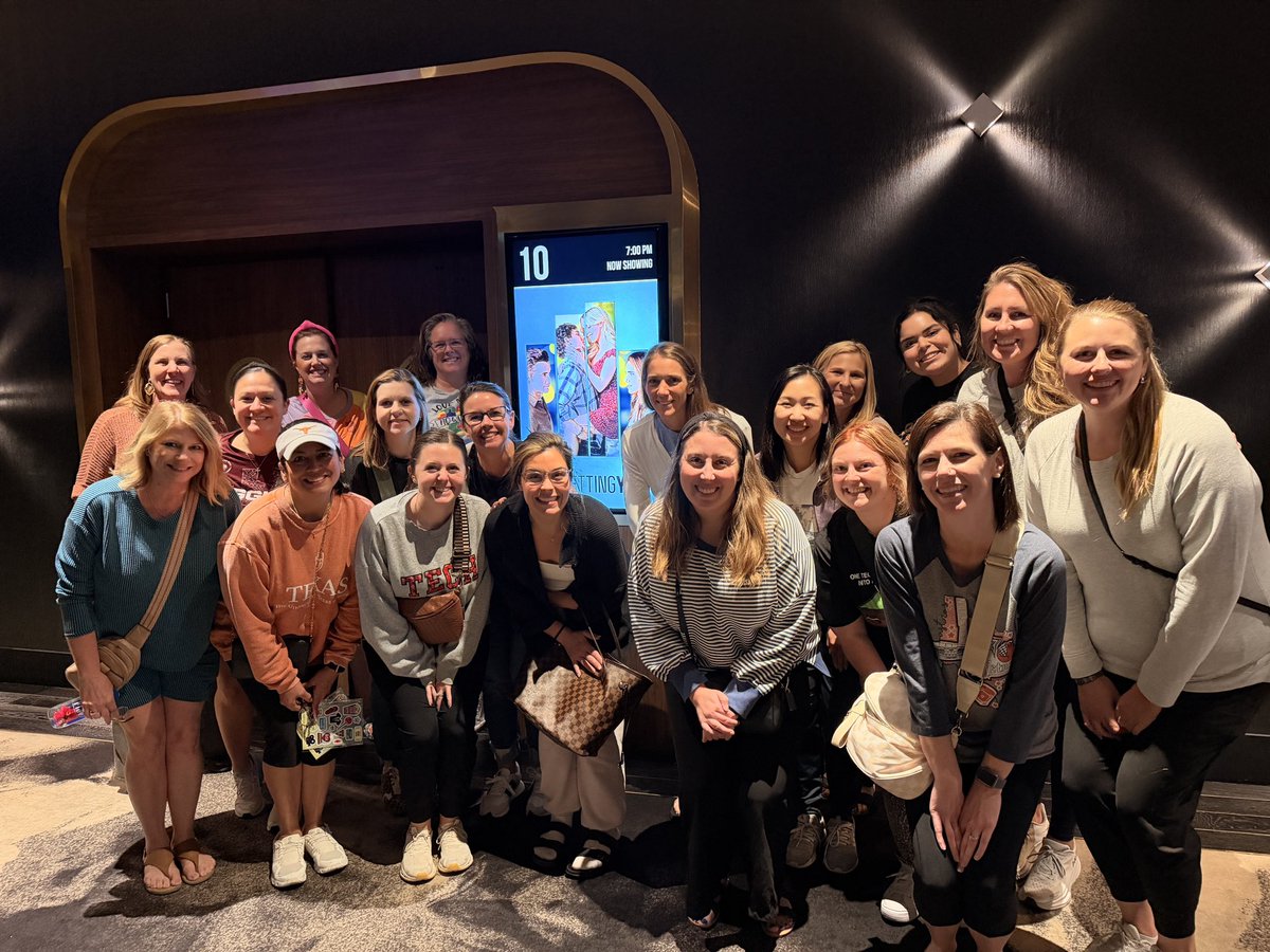Book Club goes to the movies! 📕🎥

<a href="/Regretting_You/">Regretting You</a> 
#NightofNoRegrets
#RegrettingYouMovie