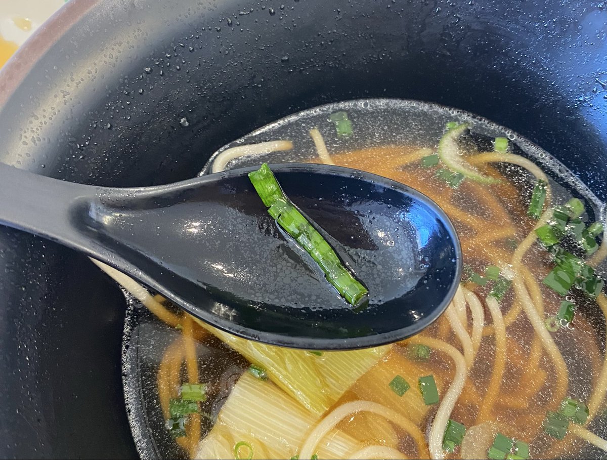 るもす tweet media